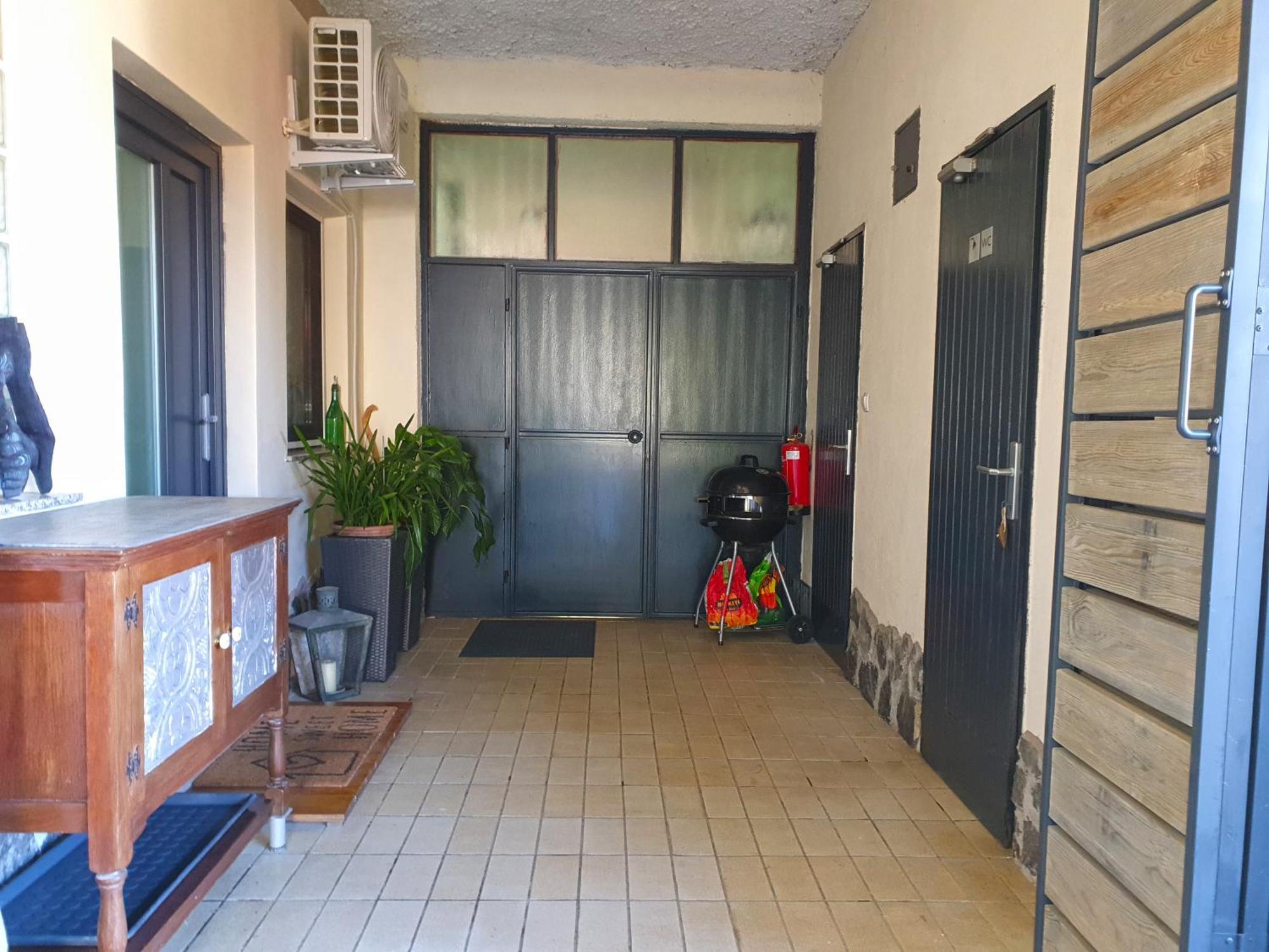 Apartment With Terrace Nona Pavla Tolmin Bagian luar foto